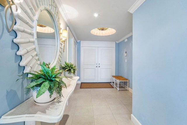 2001 SE Sailfish Point Boulevard 212, Stuart, FL 34996