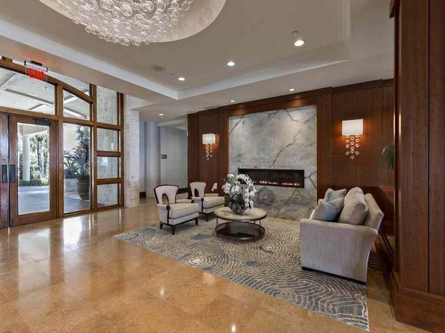 2001 SE Sailfish Point Boulevard 212, Stuart, FL 34996