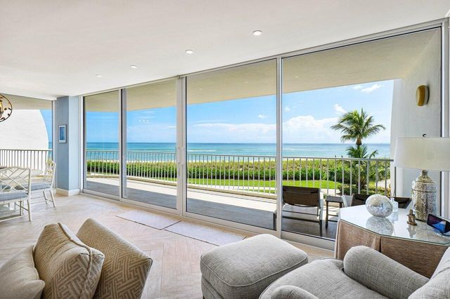 2001 SE Sailfish Point Boulevard 212, Stuart, FL 34996