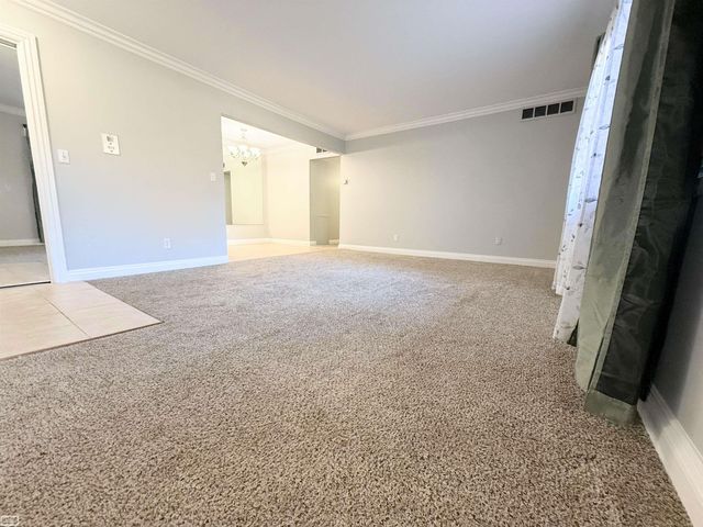 2309 Walton Boulevard, Rochester Hills, MI 48309