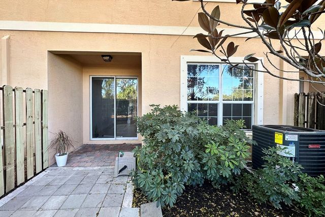 5045 Ellery Terrace, West Palm Beach, FL 33417