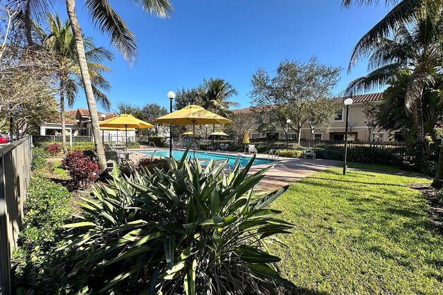 5045 Ellery Terrace, West Palm Beach, FL 33417