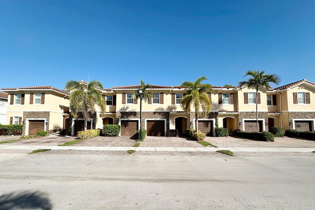 5045 Ellery Terrace, West Palm Beach, FL 33417