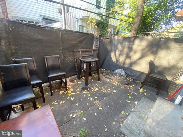5326 HEDGE ST, Philadelphia, PA 19124