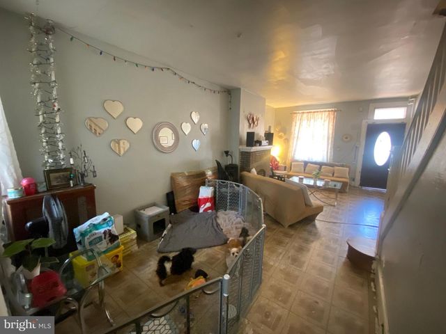 5326 HEDGE ST, Philadelphia, PA 19124