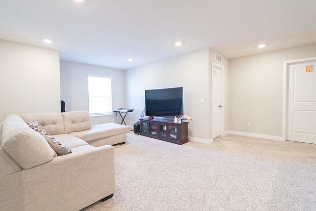 12744 Erskin Street NE, Blaine, MN 55449