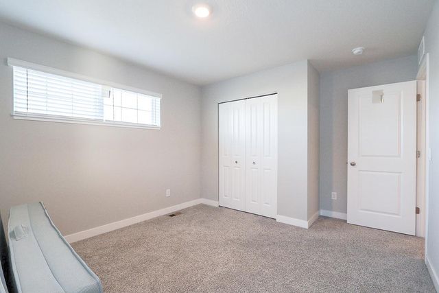 12744 Erskin Street NE, Blaine, MN 55449