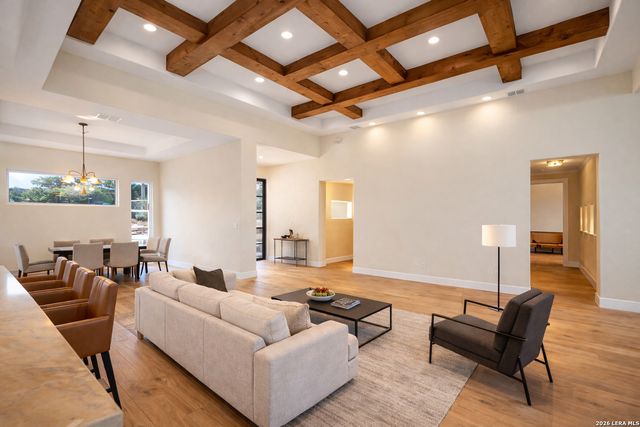 368 Butternut, New Braunfels, TX 78132