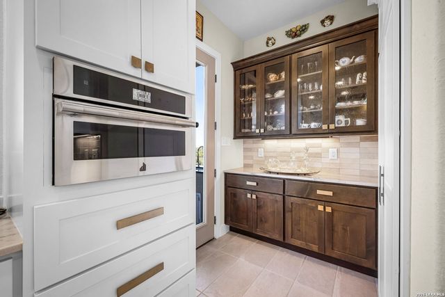 368 Butternut, New Braunfels, TX 78132