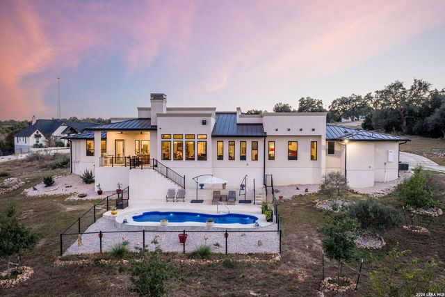 368 Butternut, New Braunfels, TX 78132