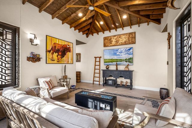 368 Butternut, New Braunfels, TX 78132