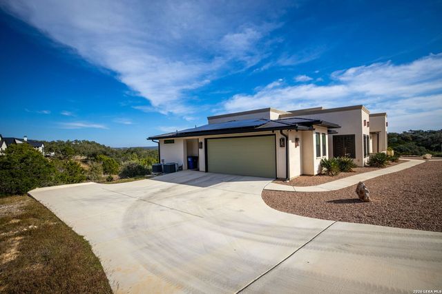 368 Butternut, New Braunfels, TX 78132