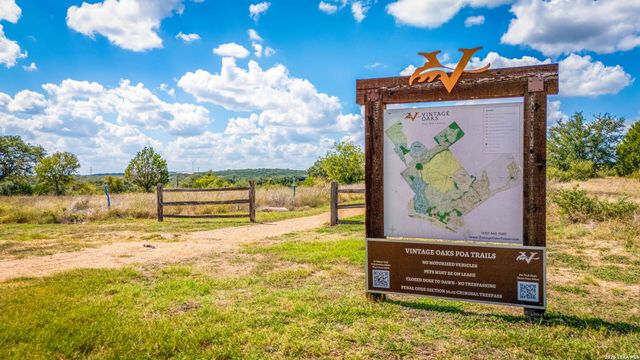 368 Butternut, New Braunfels, TX 78132