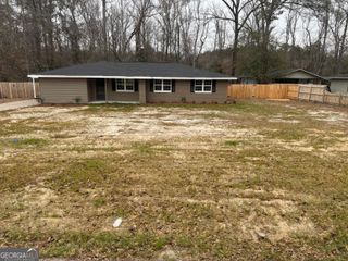 228 Hobbins Drive, Dublin, GA 31021