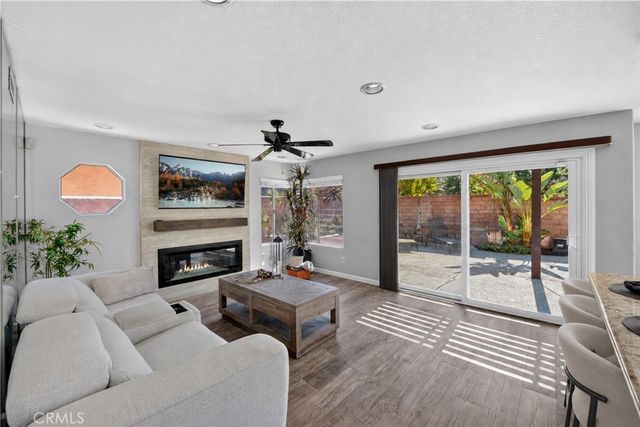 2290 Pepperwood Lane, Corona, CA 92882