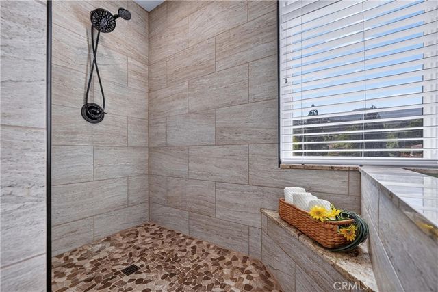 2290 Pepperwood Lane, Corona, CA 92882
