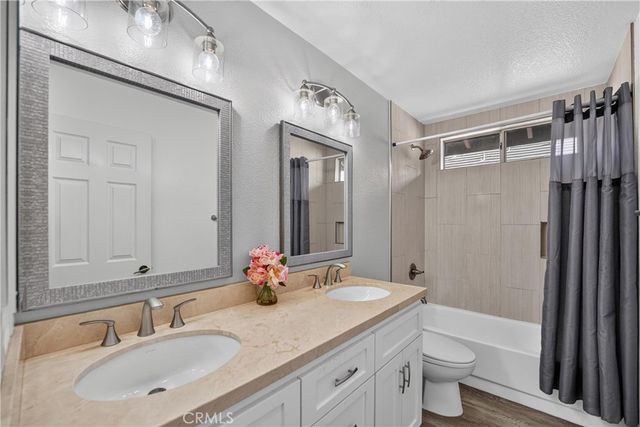 2290 Pepperwood Lane, Corona, CA 92882