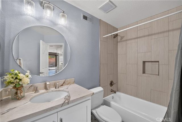 2290 Pepperwood Lane, Corona, CA 92882