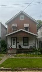 1130 Beechwood Ave, Farrell, PA 16121