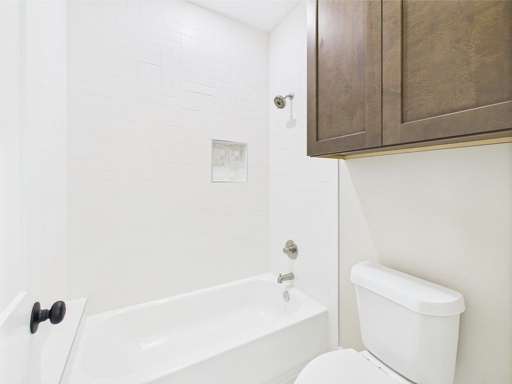 Image 22 of property listing at 1942 Pine Valley St, San Angelo, TX 76904