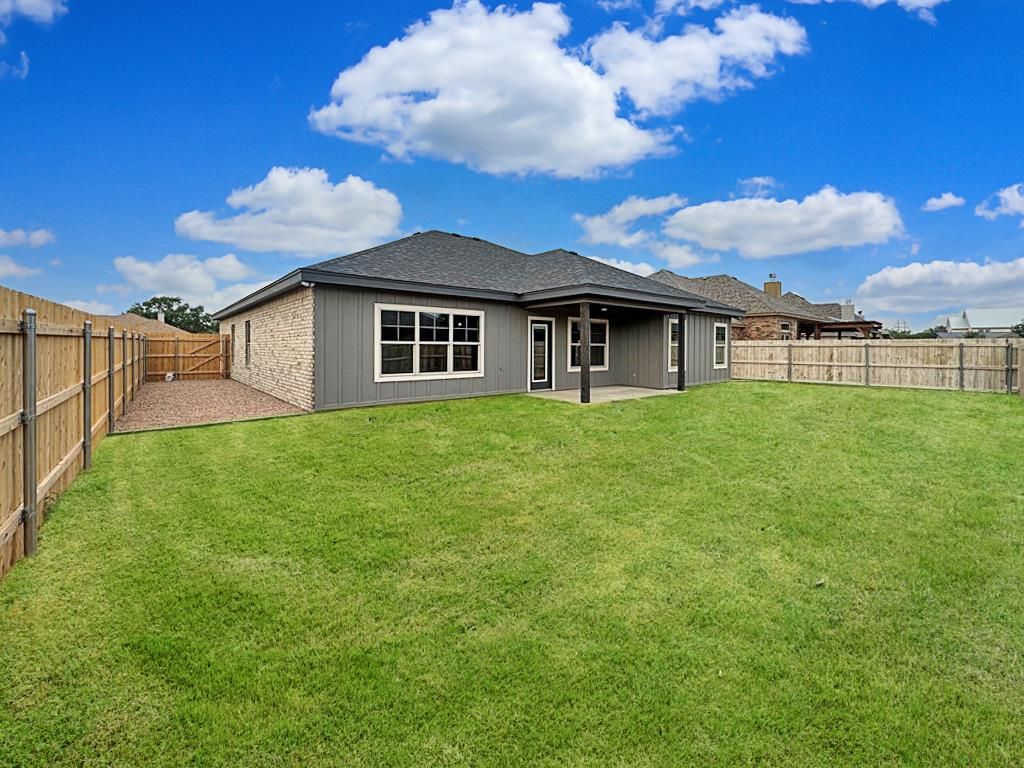 Image 31 of property listing at 1942 Pine Valley St, San Angelo, TX 76904