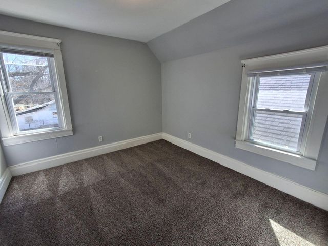 490 E Emmett Street E 3, Battle Creek, MI 49017