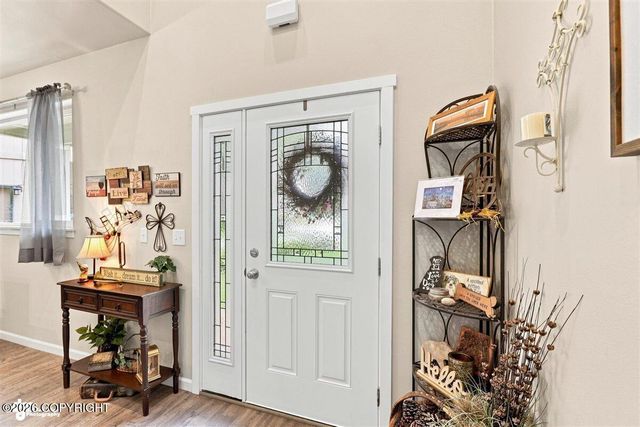 8840 Dome Circle, Eagle River, AK 99577