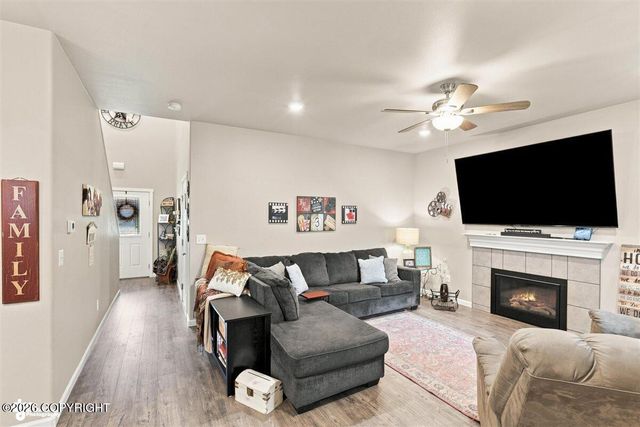8840 Dome Circle, Eagle River, AK 99577