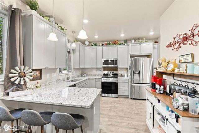 8840 Dome Circle, Eagle River, AK 99577
