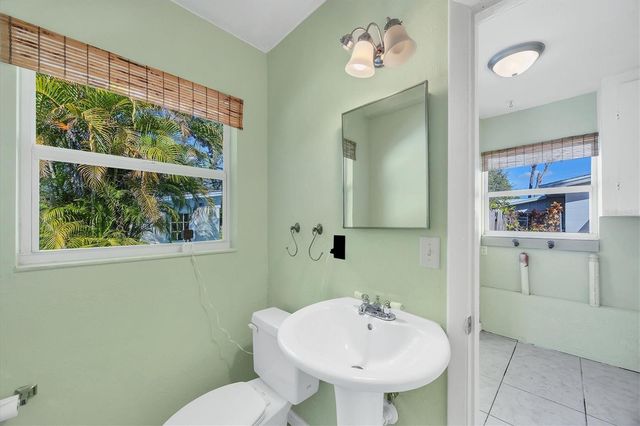 200 SAGO LANE, Nokomis, FL 34275