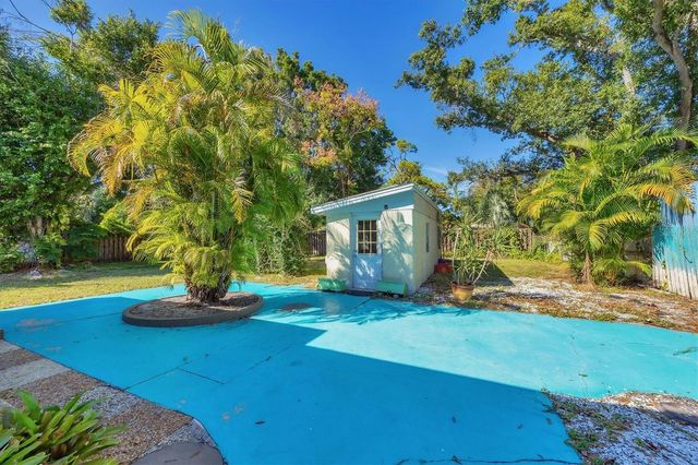 200 SAGO LANE, Nokomis, FL 34275