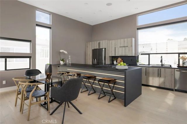 3620 Ellsworth, Silver Lake, CA 90026