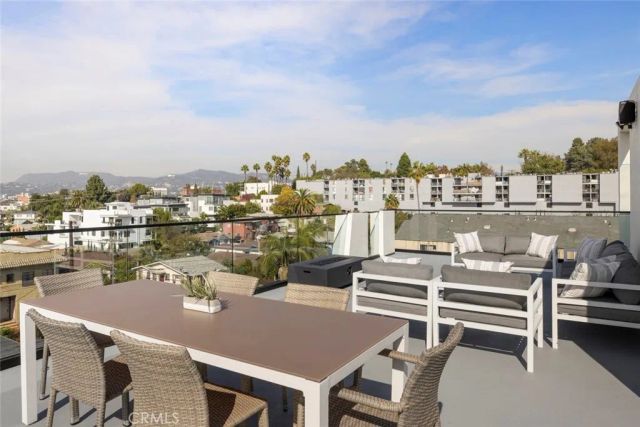 3620 Ellsworth, Silver Lake, CA 90026