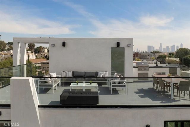 3620 Ellsworth, Silver Lake, CA 90026