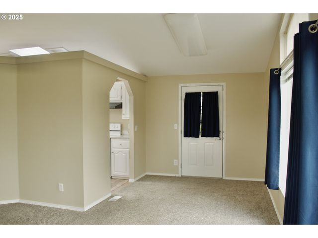 16500 Se 1st St 144, Vancouver, WA 98684