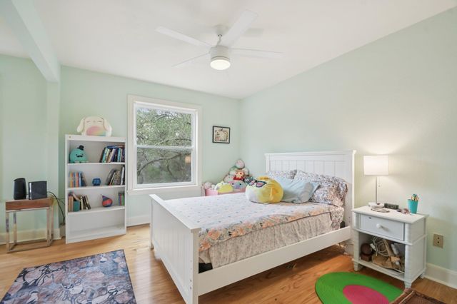 407 Pioneer TRL, San Marcos, TX 78666