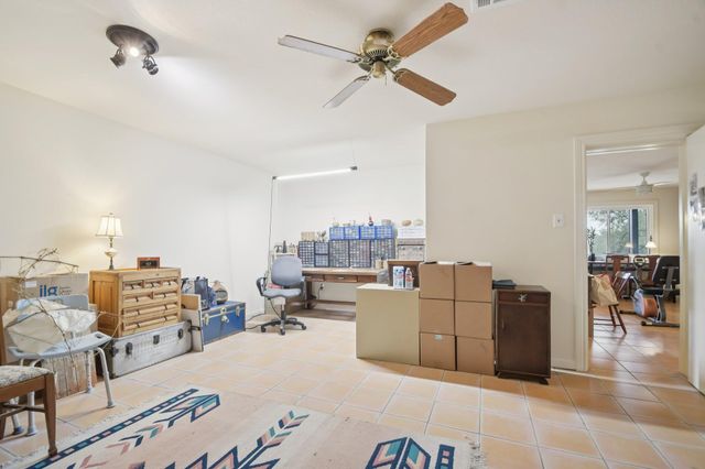 407 Pioneer TRL, San Marcos, TX 78666