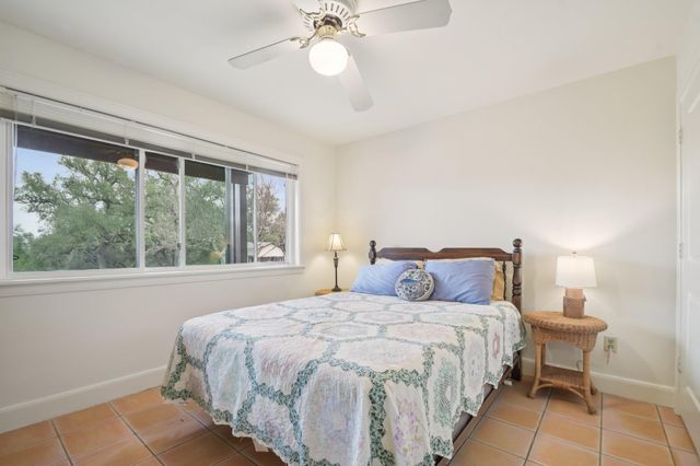 407 Pioneer TRL, San Marcos, TX 78666