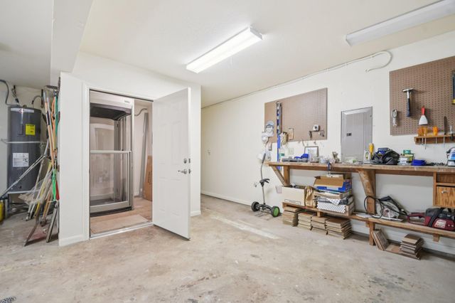 407 Pioneer TRL, San Marcos, TX 78666