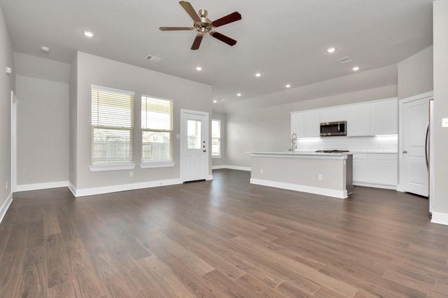 10502 Moon Valley Lane, Rosharon, TX 77583