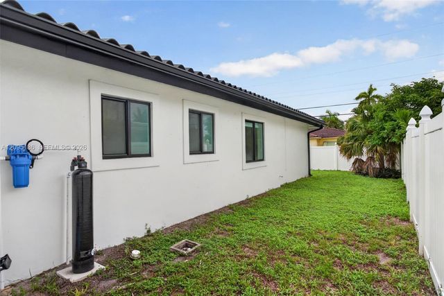 2545 SE 2nd Court, Pompano Beach, FL 33062