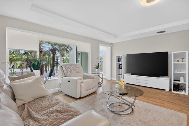 2545 SE 2nd Court, Pompano Beach, FL 33062
