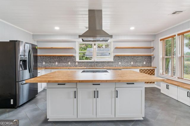 3407 Trout Street, Brunswick, GA 31520