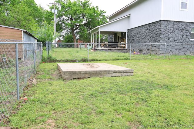 310 N Main Street, Wagoner, OK 74467