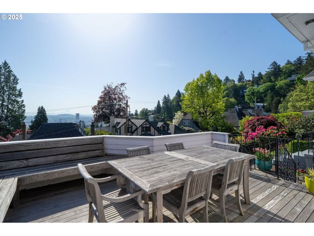 745 Nw CULPEPPER Ter, Portland, OR 97210