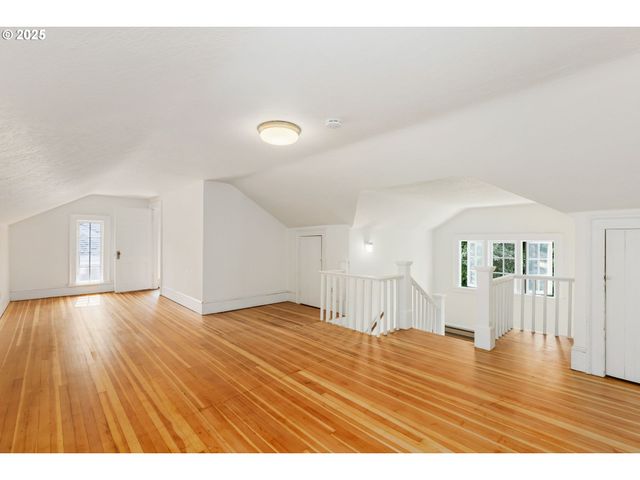 745 Nw CULPEPPER Ter, Portland, OR 97210