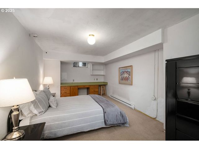 745 Nw CULPEPPER Ter, Portland, OR 97210