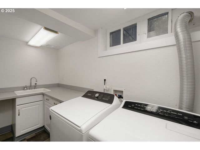 745 Nw CULPEPPER Ter, Portland, OR 97210