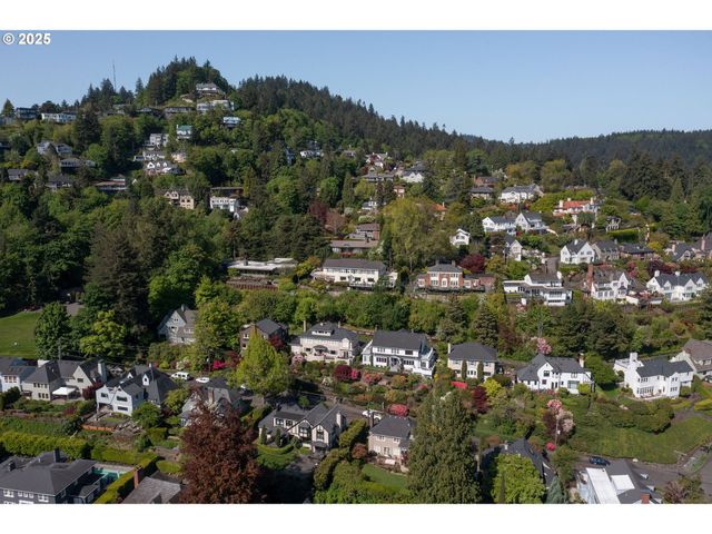 745 Nw CULPEPPER Ter, Portland, OR 97210