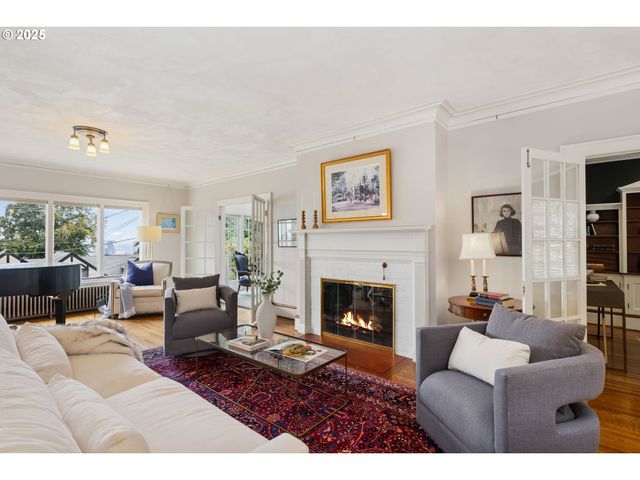 745 Nw CULPEPPER Ter, Portland, OR 97210